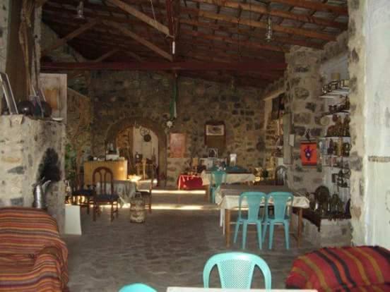 Trajan Guest House Al-Mughayer Esterno foto
